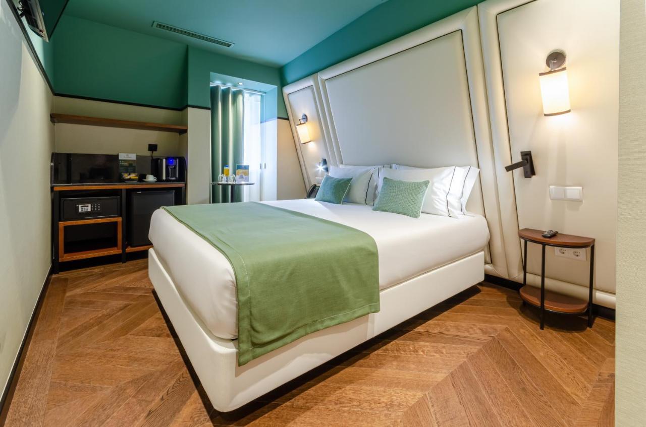 Nicola Rossio Hotel Lisbona Esterno foto